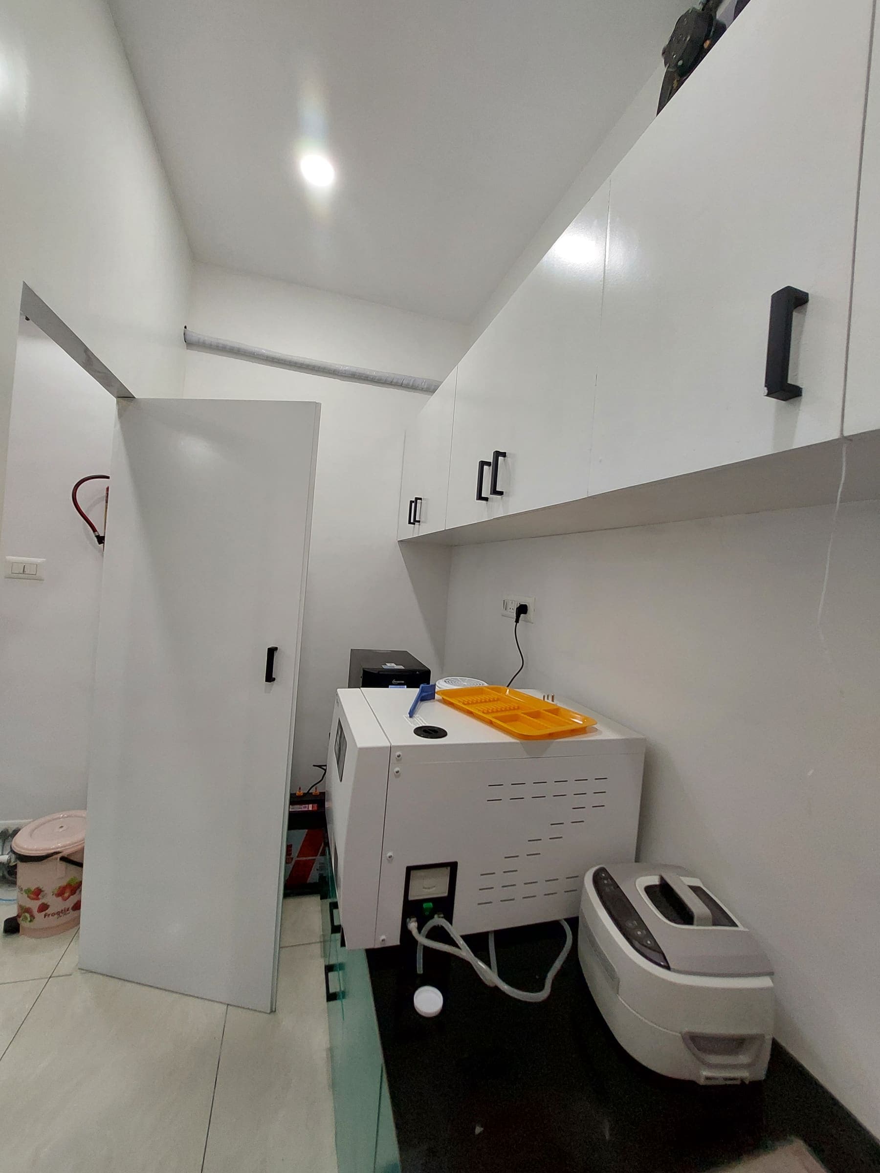 The sterilization and utility room at Tuskaè
